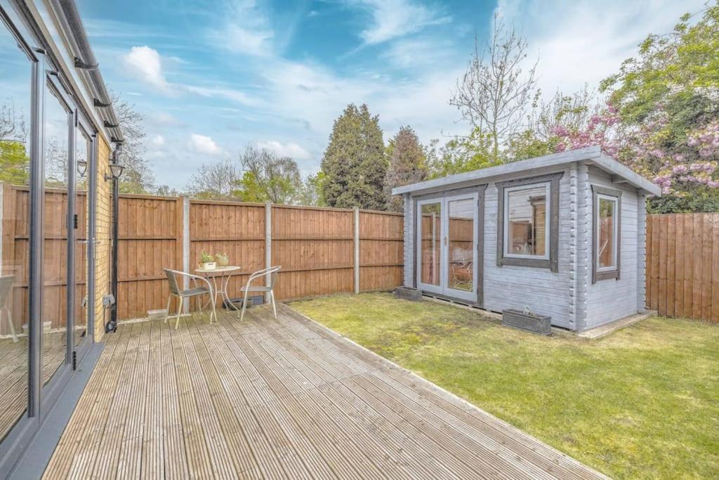 Central Windsor, 5 Mins To Legoland, Driveway Extérieur photo
